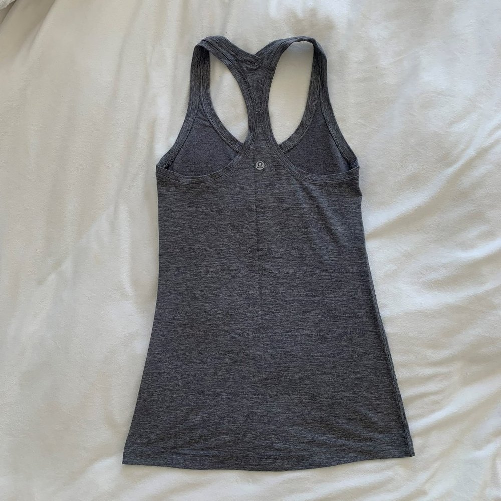 lululemon athletica - Grey Racerback Tank Top - Size 4